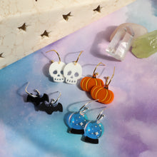 Load image into Gallery viewer, Halloween drop hoop earrings
